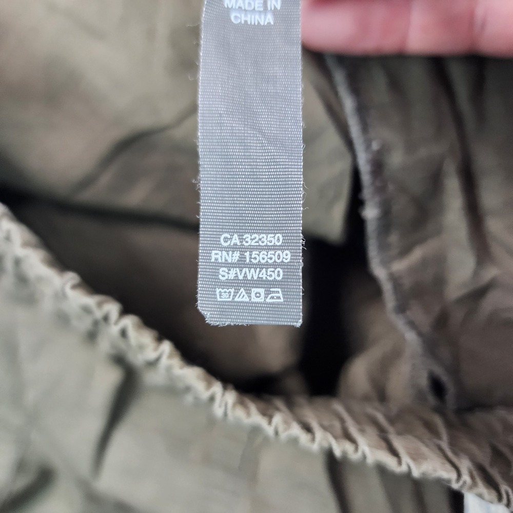 Vuori VW450 Ripstop Pant Medium Olive Green Hiking Utility Gorpcore Travel - Picture 4 of 9